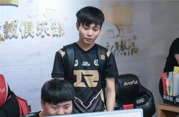 疑传递了阿 疑传递了阿